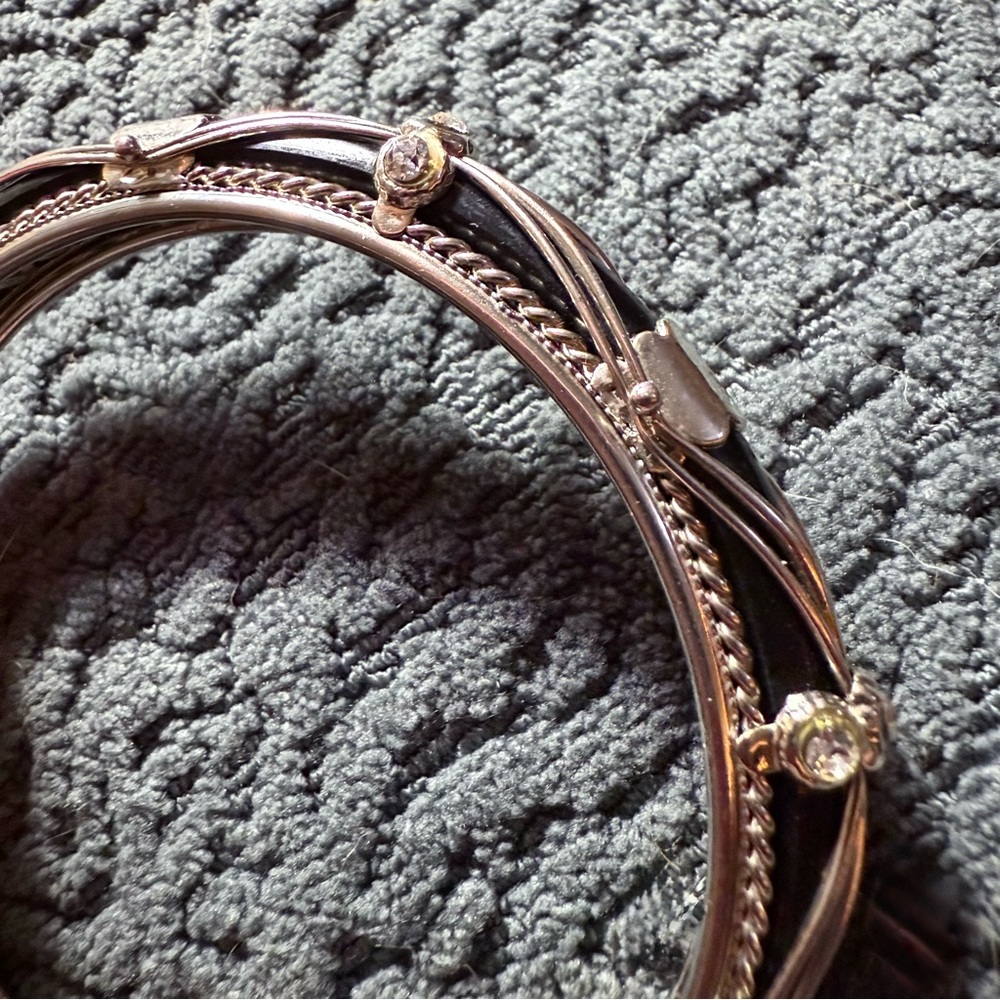 Bangle bracelet silver black w crystals vintage costume jewelry - Picture 4 of 10